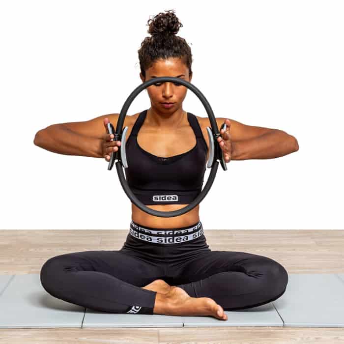 pilates-ring-magic-circle-yoga-postural-training
